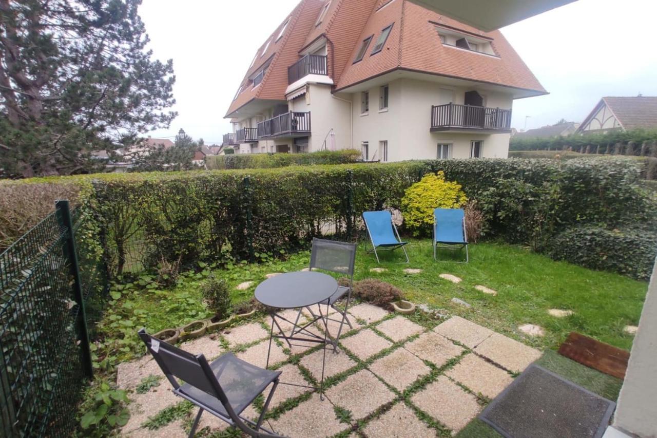 37M With Terrace And Garden Near The Sea Apartment Cabourg Ngoại thất bức ảnh